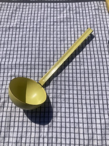 Vintage yellow metal mid - vintage,